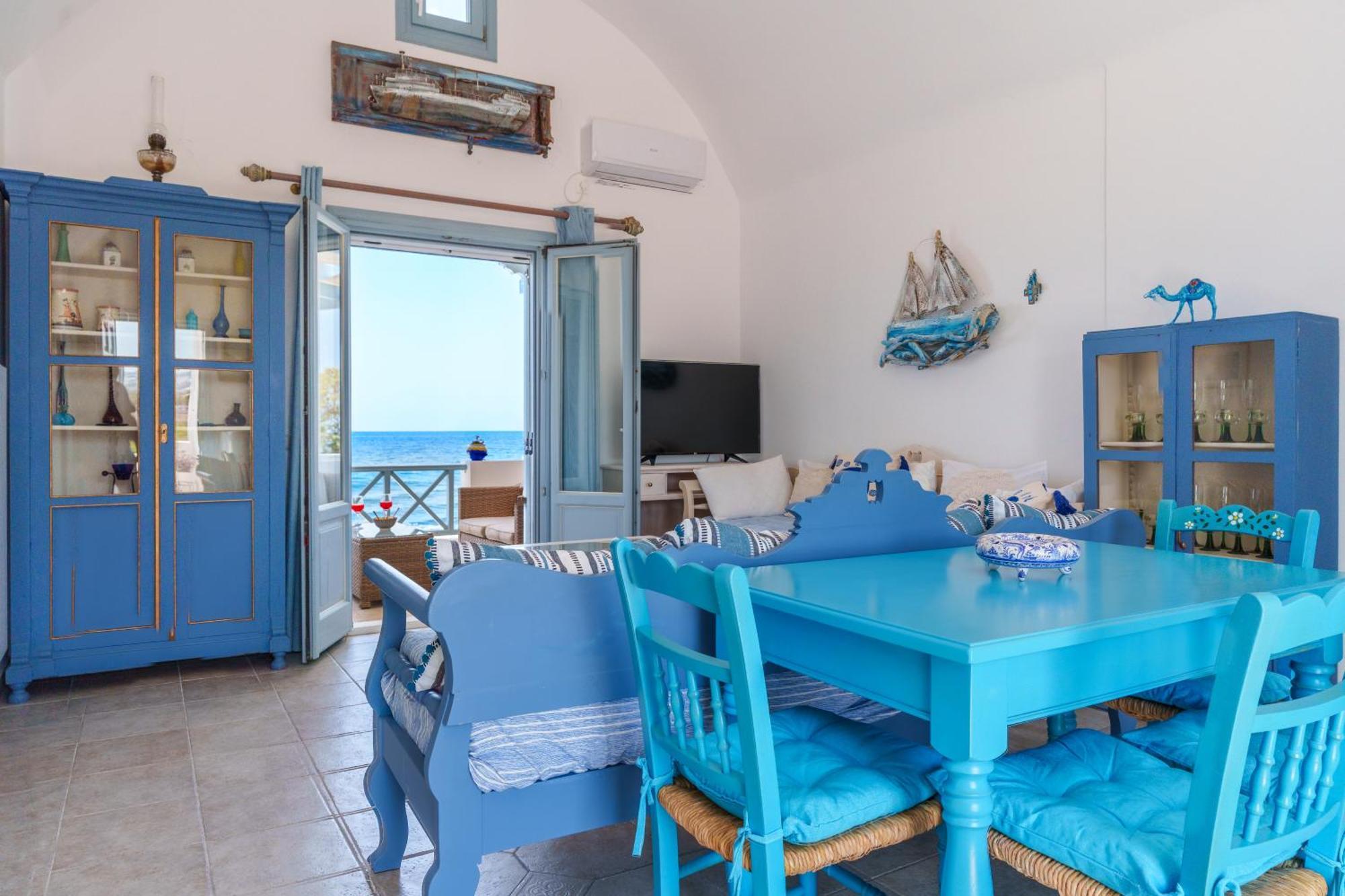 Blue Eyes Beach Villas Монолитос Екстериор снимка
